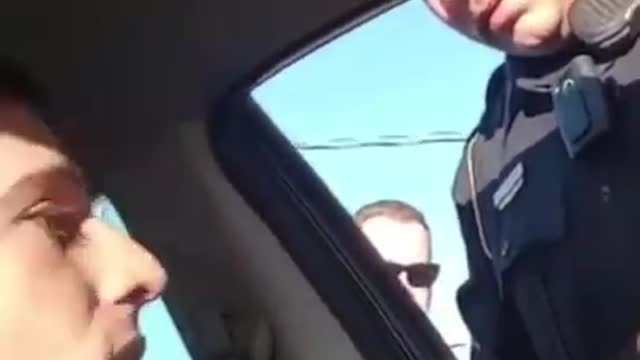 MUST WATCH! Police Officer Pulls Over a Lawyer 👀