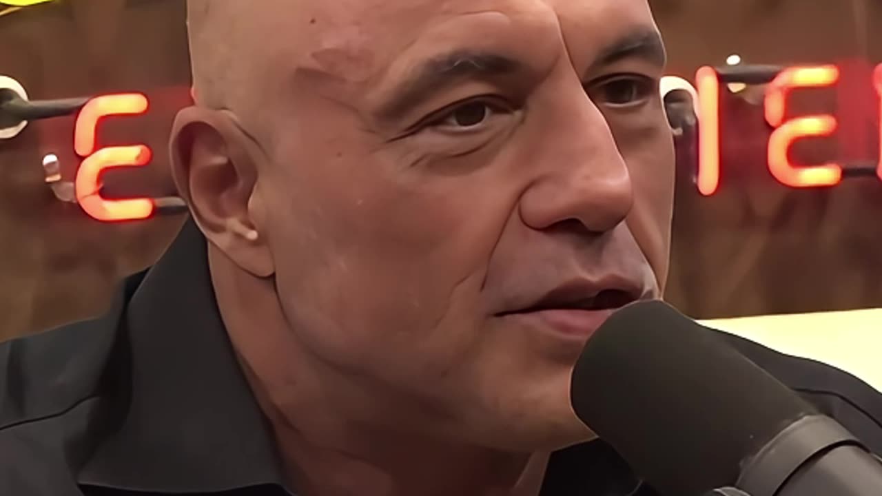 Pt 2 Donald Trump on Joe Rogan podcast. Joe asks about how The View turned on him once he ran & won