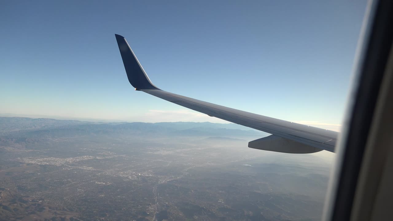 Delta Airlines 1125 Seattle-Los Angeles (Boeing 737-900er)