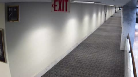 1469HSOB02SH211Hallway_2021-01-06_07h40min01s490ms.mp4