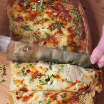 For You Cheesy Garlic Bread