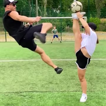 Demonstrations of athletes حرکات نمایشی ورزشکاران