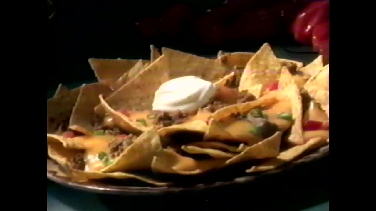 September 27, 1996 - There's Nothing Ordinary About Taco Bell