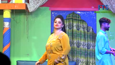 Nida Choudhary dance