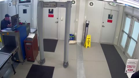 0972USCG00SouthTrailer_2021-01-06_22h40min02s550ms.mp4