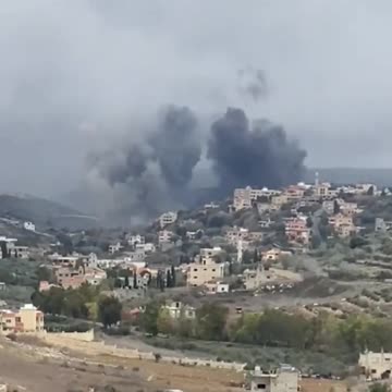 Heavy Israeli airstrikes reported on southern Lebanon