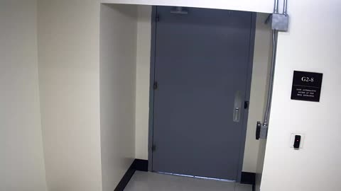 6028RHOBG2G2-8WestVestibule_2021-01-06_12h20min01s807ms.mp4