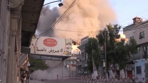 Staged bombing in Gaza