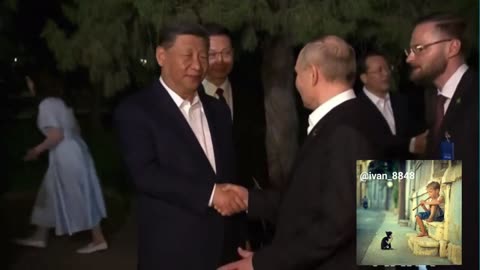 Xi Jinping moves in for the HUG. Awwwwwww!