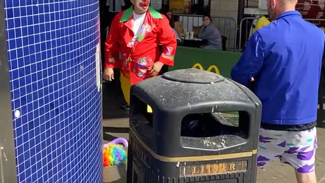 Guy Isn't Clowning Around