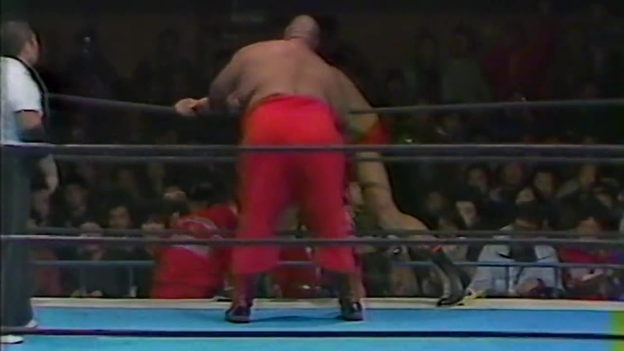 (1985.01.11) Seiji Sakaguchi vs Abdullah the Butcher - NJPW