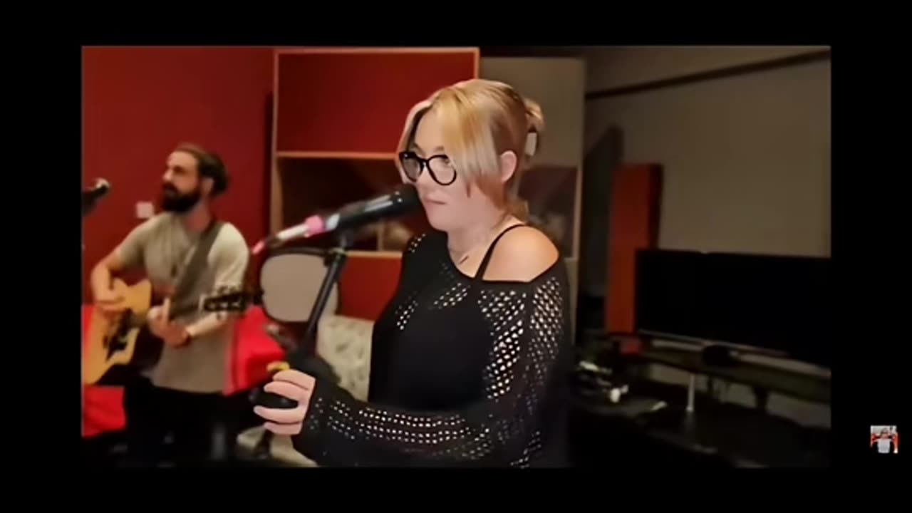 Allie Sherlock in Studio 07/23/2023