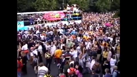 Love Parade 1998 Berlin