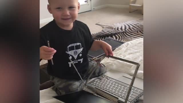 Hilarious_Babies_and_Cute_Moments_for_Your_Week_😍__|_Cute_Baby_Funny_Moments_