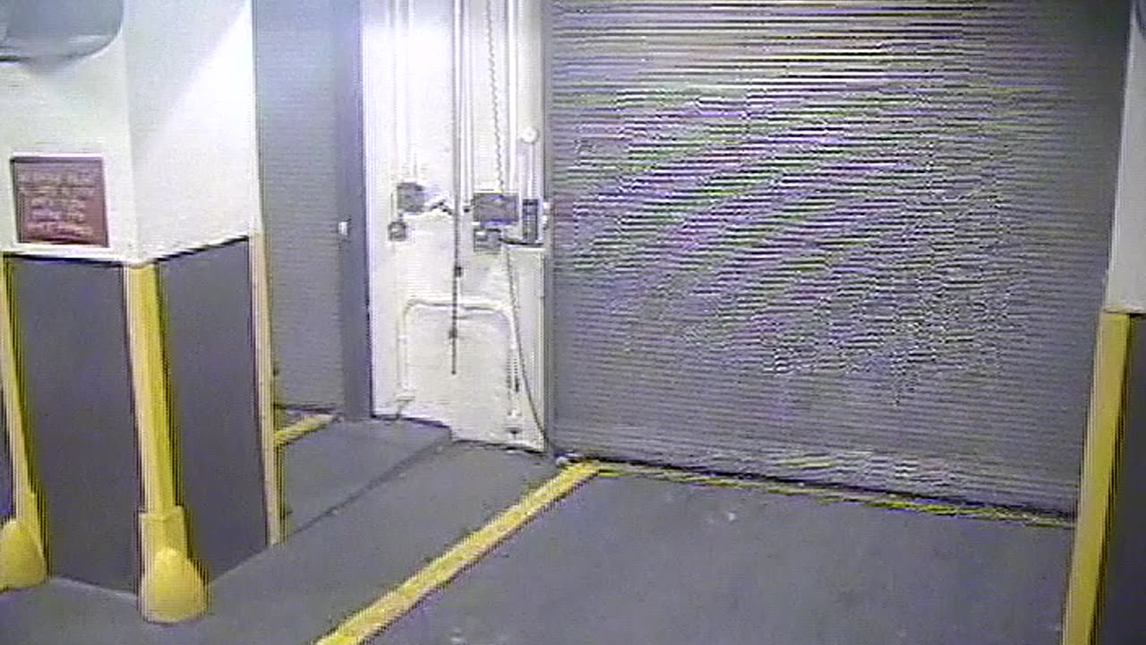 3204LHOBBACStLoadingDock_2021-01-06_15h42min50s013ms.mp4