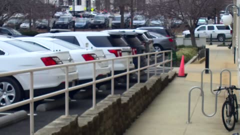 1669HQOB01SouthwestWalkway_2021-01-06_15h40min02s187ms.mp4