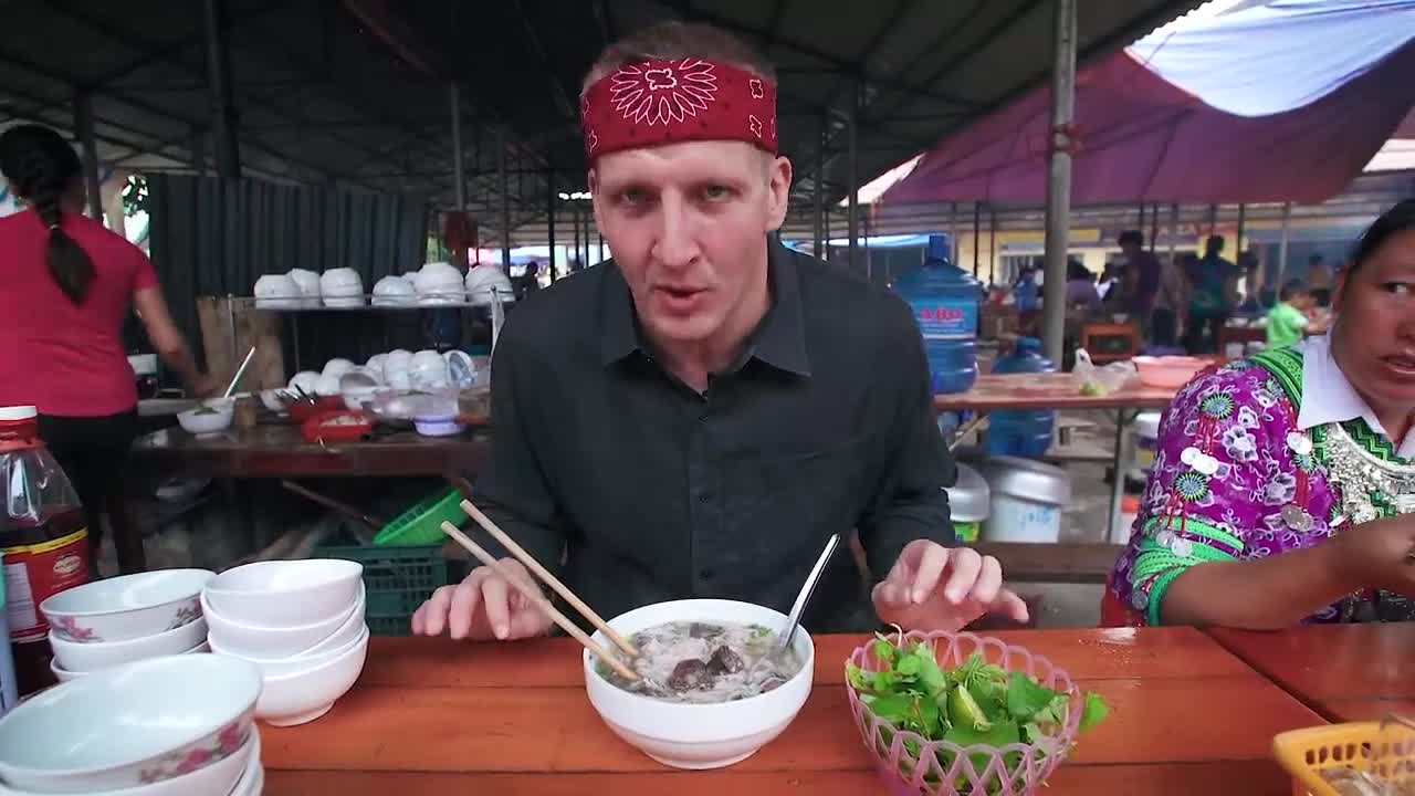 RARE Vietnamese Mountain Food in the Most Colorful Market in the World! - Bac Ha Market-11