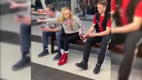 Hi