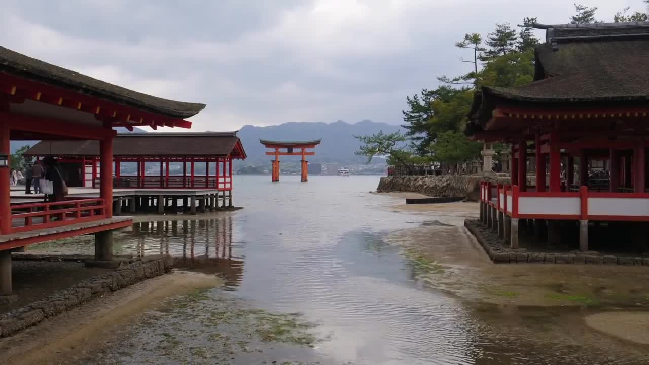 Extraordinary Places To Visit In Japan