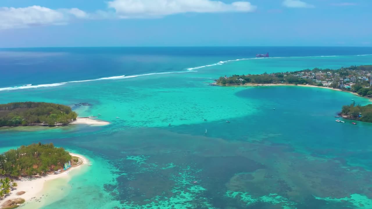 BORA BORA (4K UHD) Amazing Nature Scenery & Relaxing Music