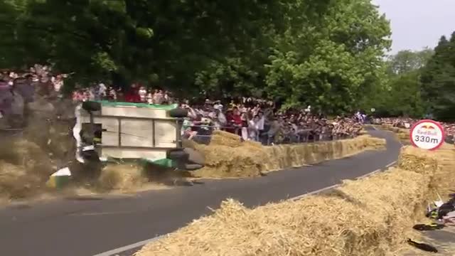 Best Crashes - Red Bull Soapbox Race 2013 London