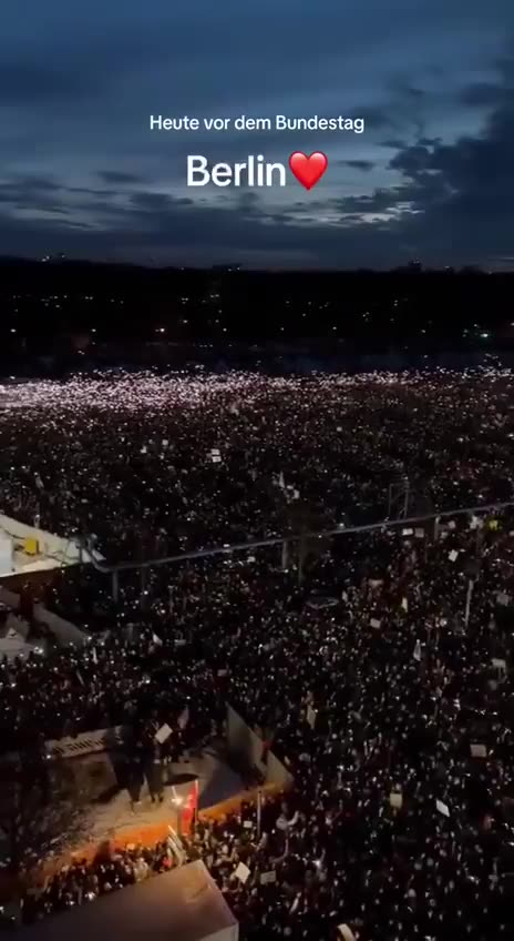 2024.1 ドイツ農民一揆、ベルリンでの抗議集会に一般市民も加わり、超大規化した