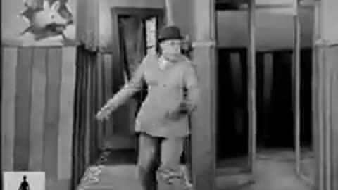 Charlie Chaplin Funny Video👌