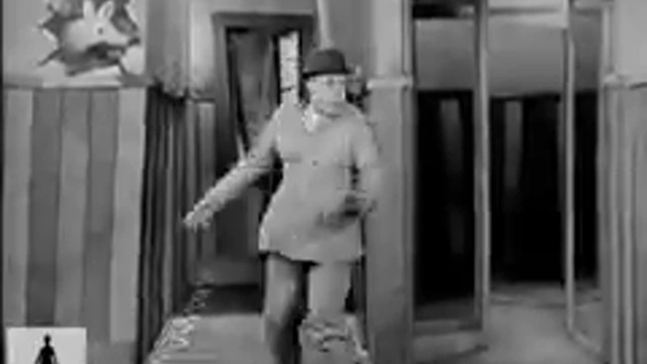 Charlie Chaplin Funny Video👌