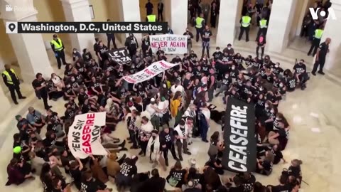 Jewish Pacifists Arrested in US Capitol Building Protest for Cease-Fire | VOA News