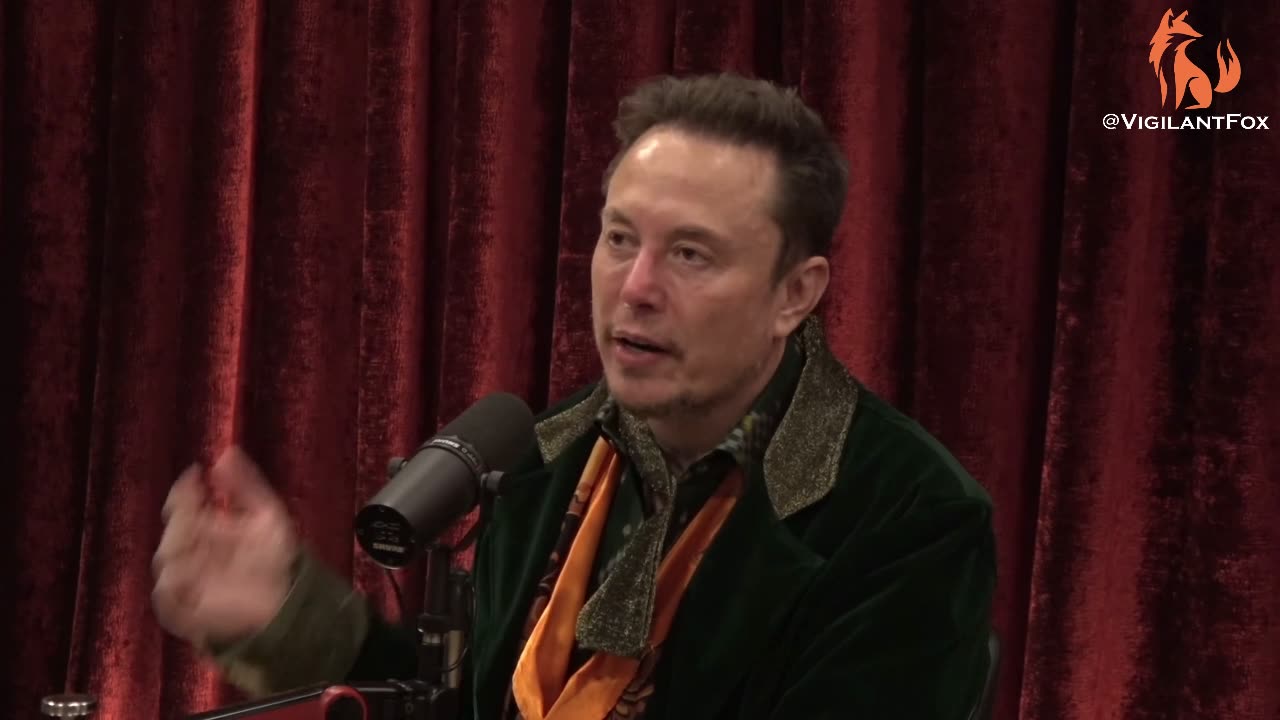 Elon Musk Tells Joe Rogan: ‘ Old Twitter Was Basically an Arm of the Government’