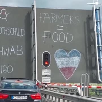 "Am I Really Happy?" - A Draw Bridge in the Netherlands Has an Enlightening Message