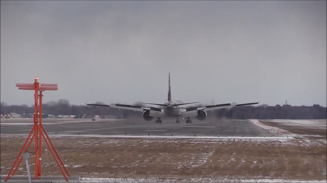 See how the plane landed