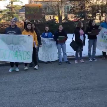 Sarah Lawrence College's brainwashed protesters