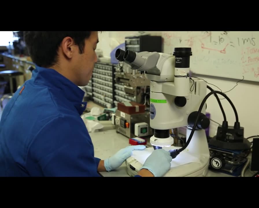 Wireless Electrophysiology with Ultrasonic Neural Dust 2016 CELL PRESS