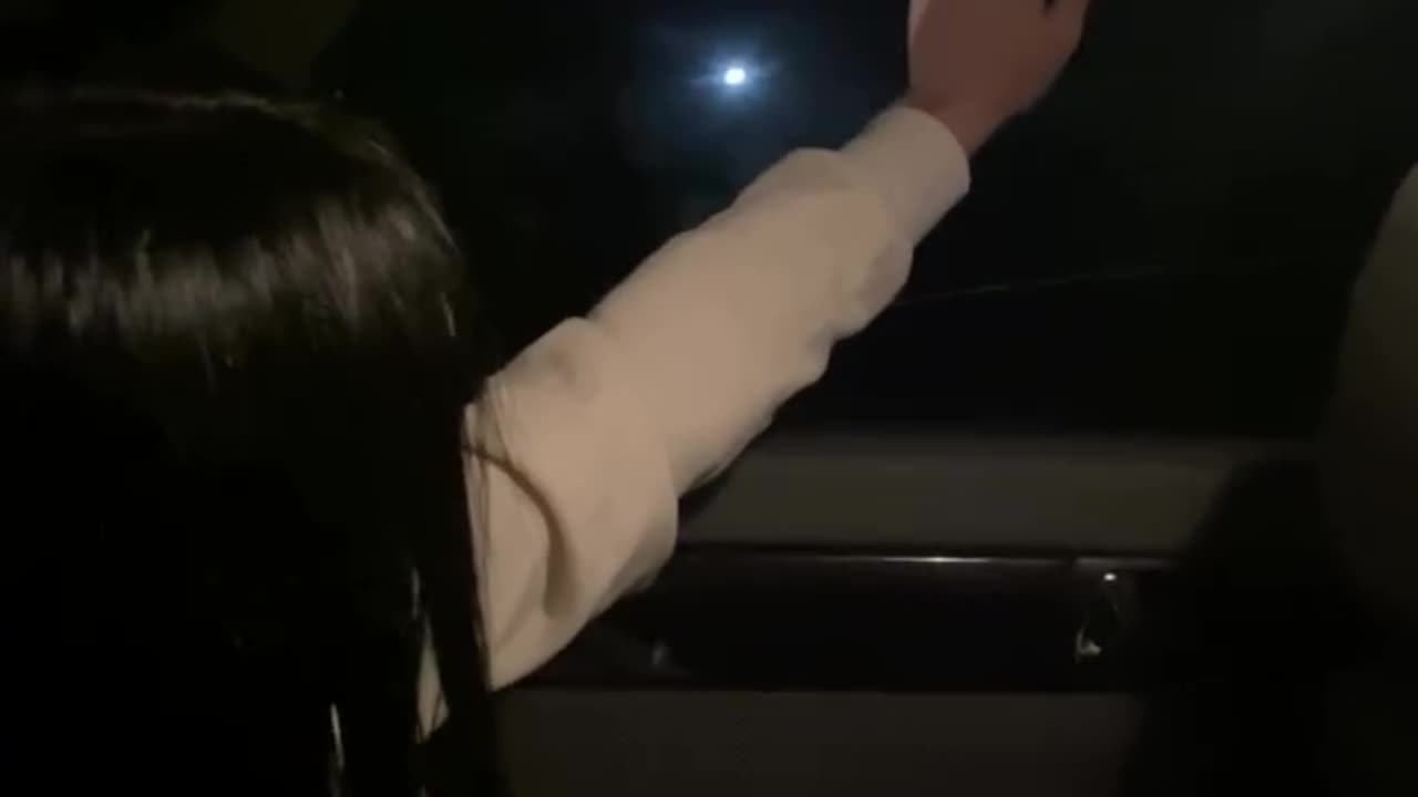😶🖤🌸
