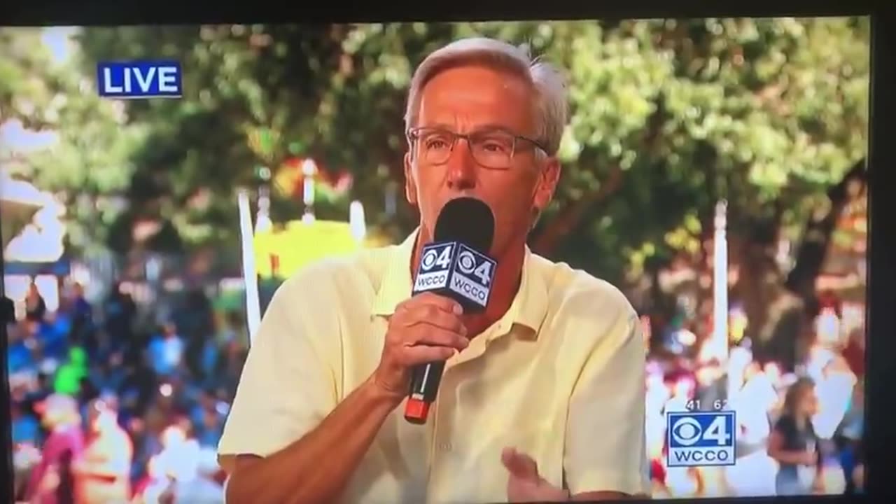 They literally cut the feed when this dude started exposing Tim Walz. 💀💀💀