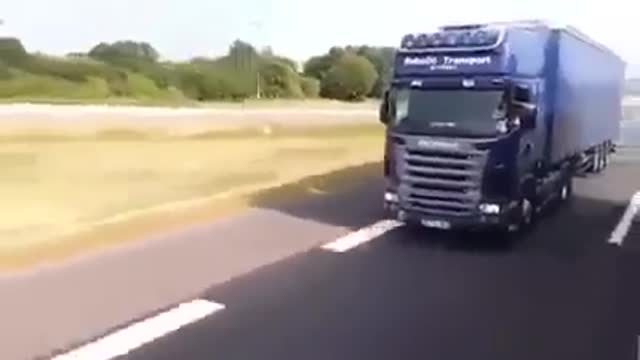 SCANIA VS VOLVO | AUTOBAHN EDITION
