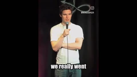 Comedian Mocks Israeli War Crimes Investigator working in Ukraine.