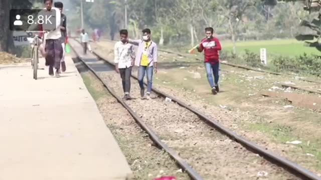 Train Prank To Random People Who Walks In Railway Comedy