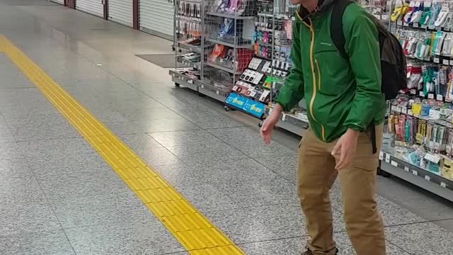 JUMPING OVER LUGGAGE FAIL