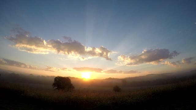 Sun Rise 9 4 22 63f/17c