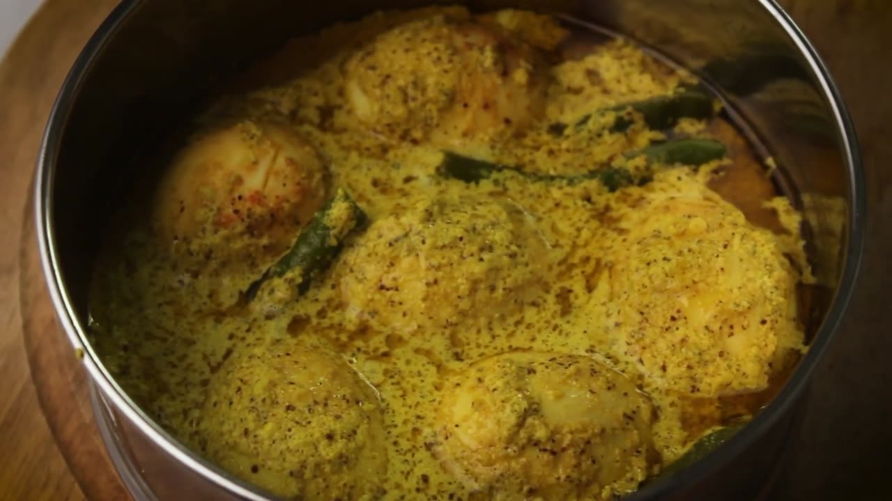 Bhapa Dim: The Unique Bengali Egg Recipe You Need to Try !