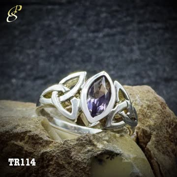 Timeless Celtic Elegance