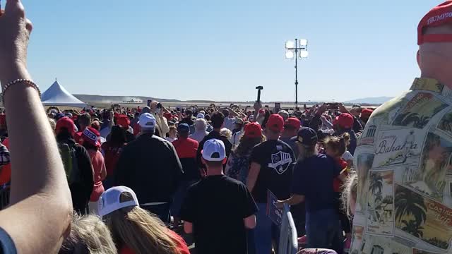 Trump Airforce 1 Taking Off Bullhead City AZ