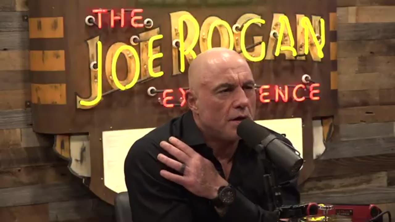 Donald Trump debates with Joe Rogan EP2219 26/10/2024