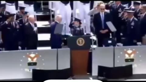 بایدن🤣🤣🤣🤣