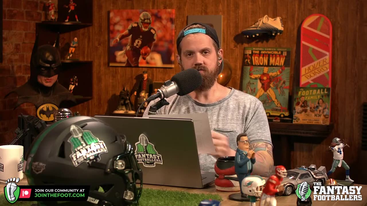 Mike Wright is LIVE! Week 12 Fantasy Football Start/Sit Advice + Injury News