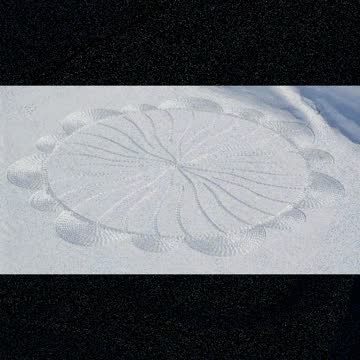 Simon Beck's Incredible Masterpieces With Snow