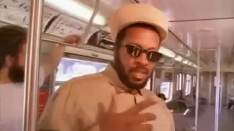 Ini kamoze : Here Come's The Hotstepper