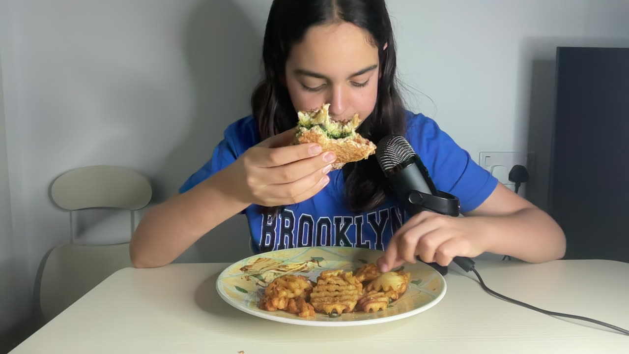 ASMR Friday night burger mukbang